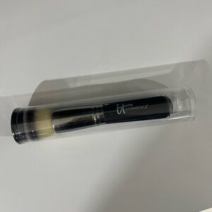 It Cosmetics HEAVENLY LUXE FLAT TOP BUFFING FOUNDATION BRUSH